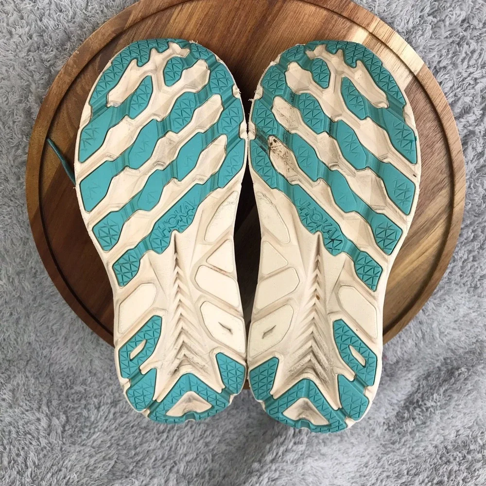 Hoka One One has couple